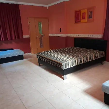 Fekete Barany Apartman Balatonlelle